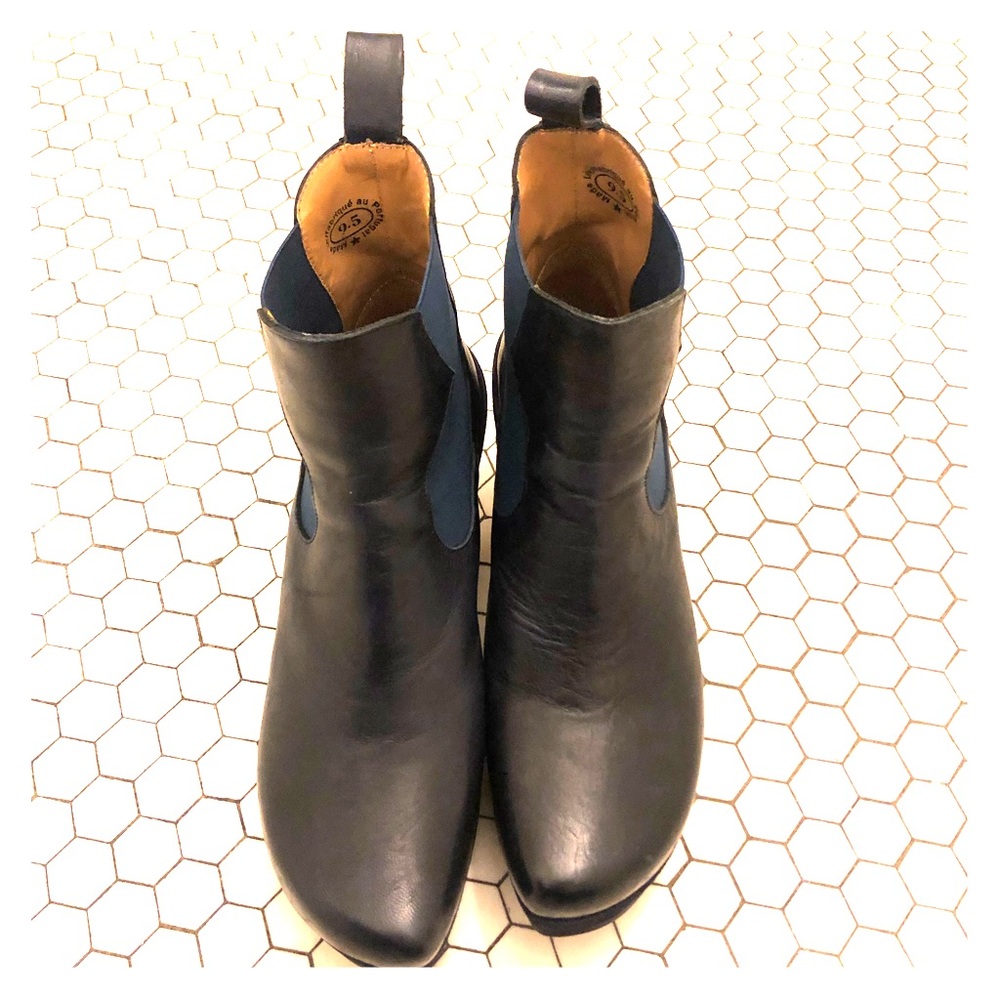 John Fluevog Bluish Tracker Booties!!!